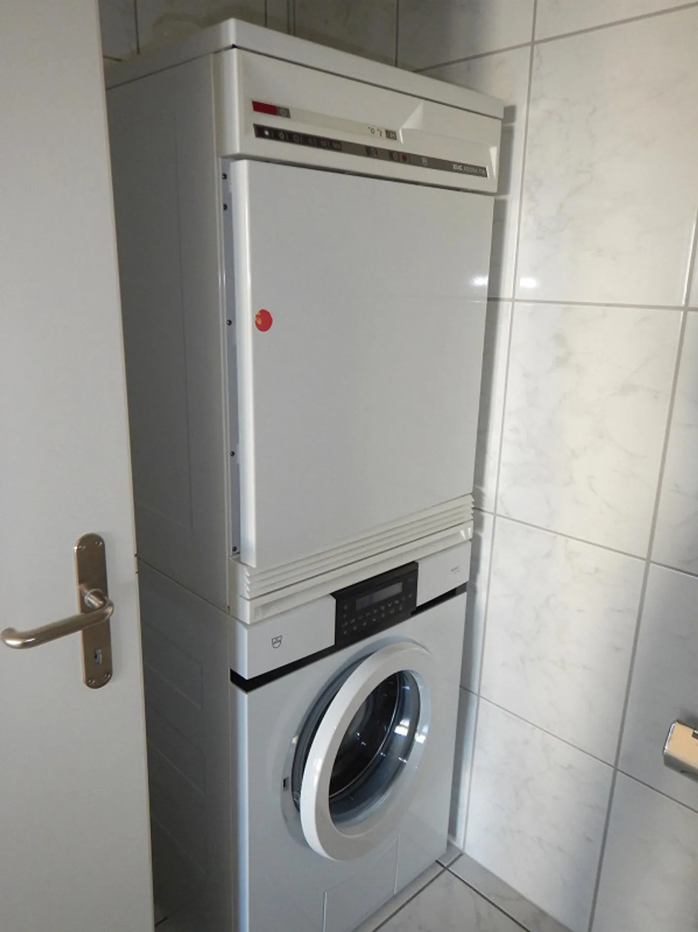 À louer, ville de Zug appartement 3/2 pièces 115 m² BGF - Photo 9 sur 15