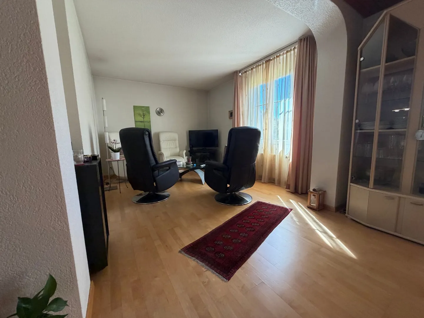 Two-family house with potential - Photo 3 of 11