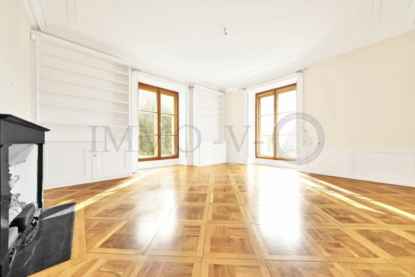 Geräumiges Haus mit Schlossblick - Foto 3 von 16