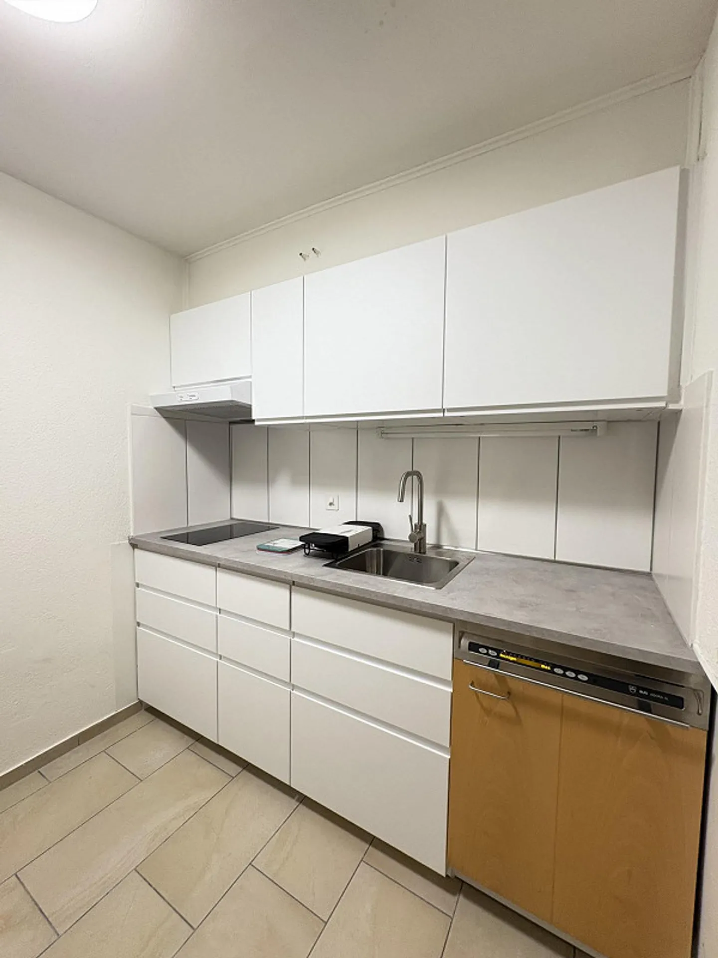 Furnished 2 Room Apartment - Photo 3 of 8