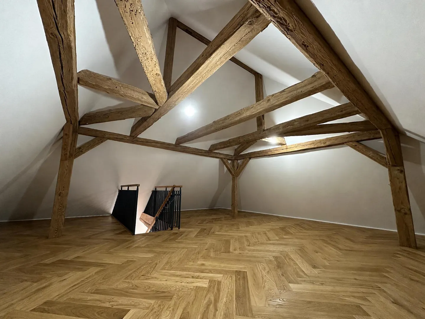 Duett by the Stream - Renovated 4.5-Room Maisonette Apartment in Steckborn - Photo 13 of 13