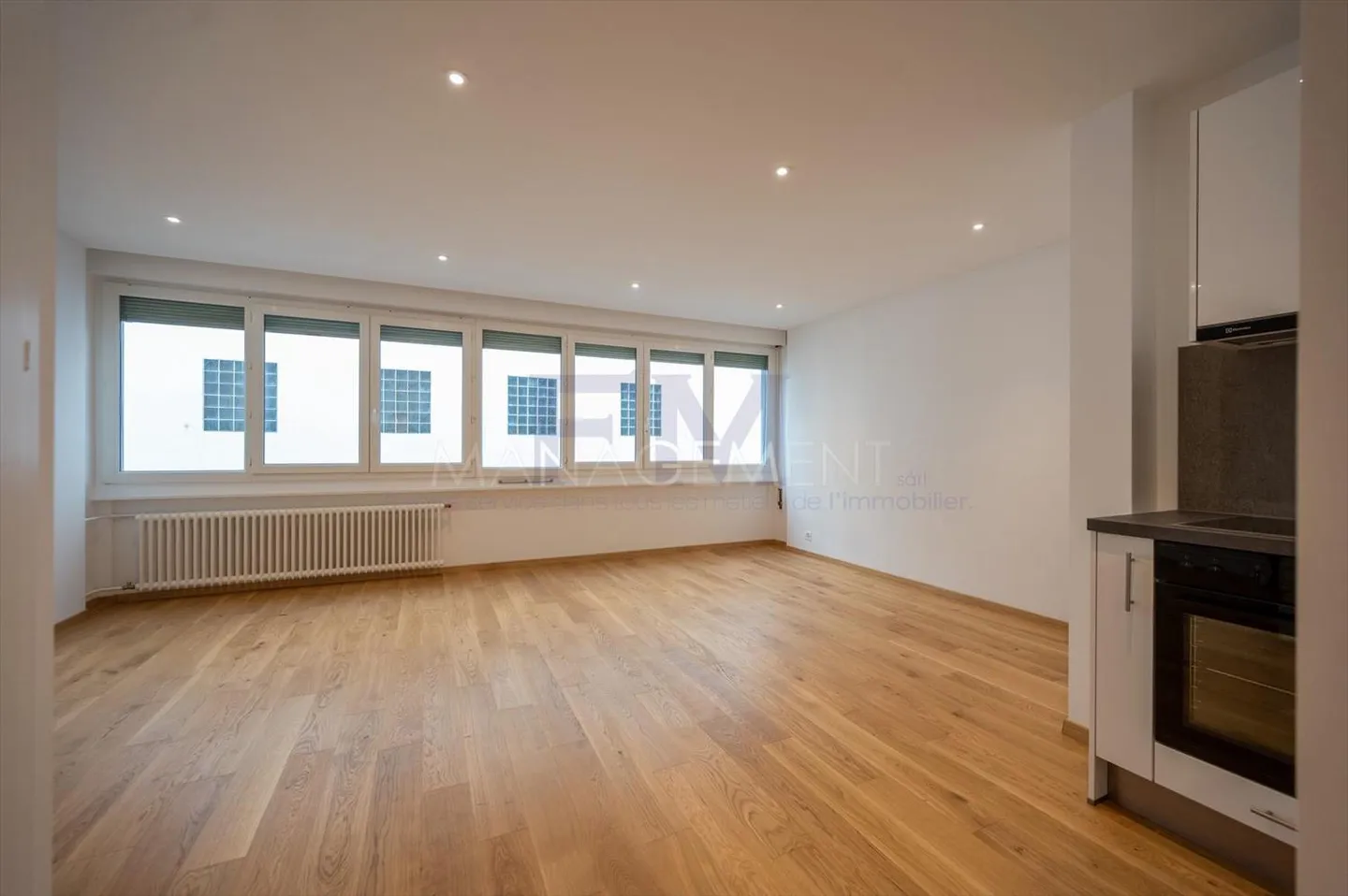 Eaux-Vives, 2 Zimmer im 3. Stock, ca. 35m2 - Foto 1 von 5
