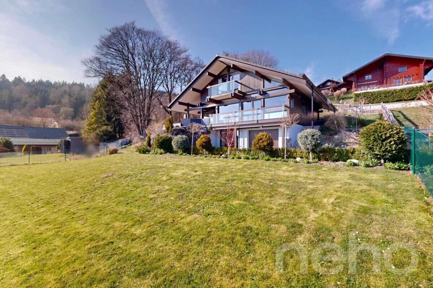 HUF HAUS Villa mit Blick auf den See und die Alpen - Foto 1 von 12