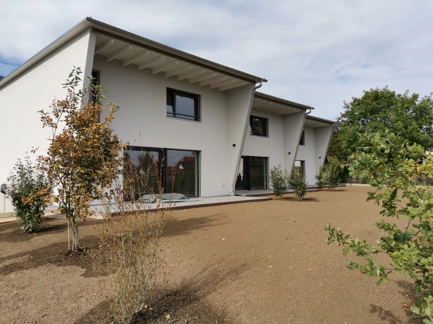 Modernes Familienhaus in Oberbipp - Foto 2 von 16