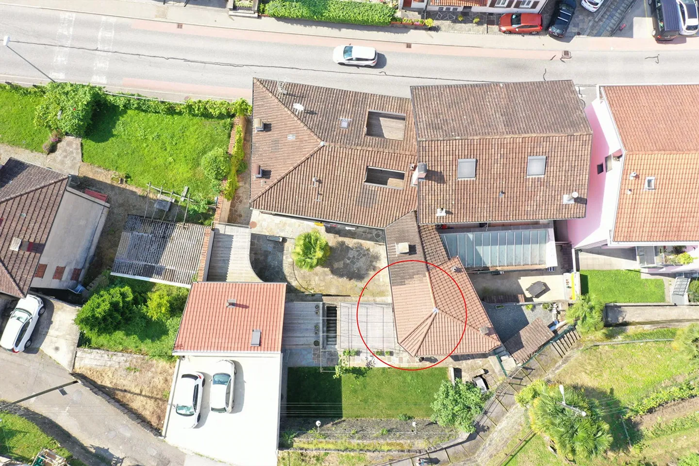 Appartamento duplex di 2,5 locali completamente ristrutturato e attraente - Foto 12 di 16