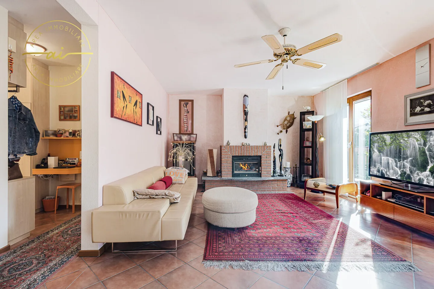 SPLENDIDA CASA CON GIARDINO A DUE PASSI DAL LAGO - Foto 5 di 13