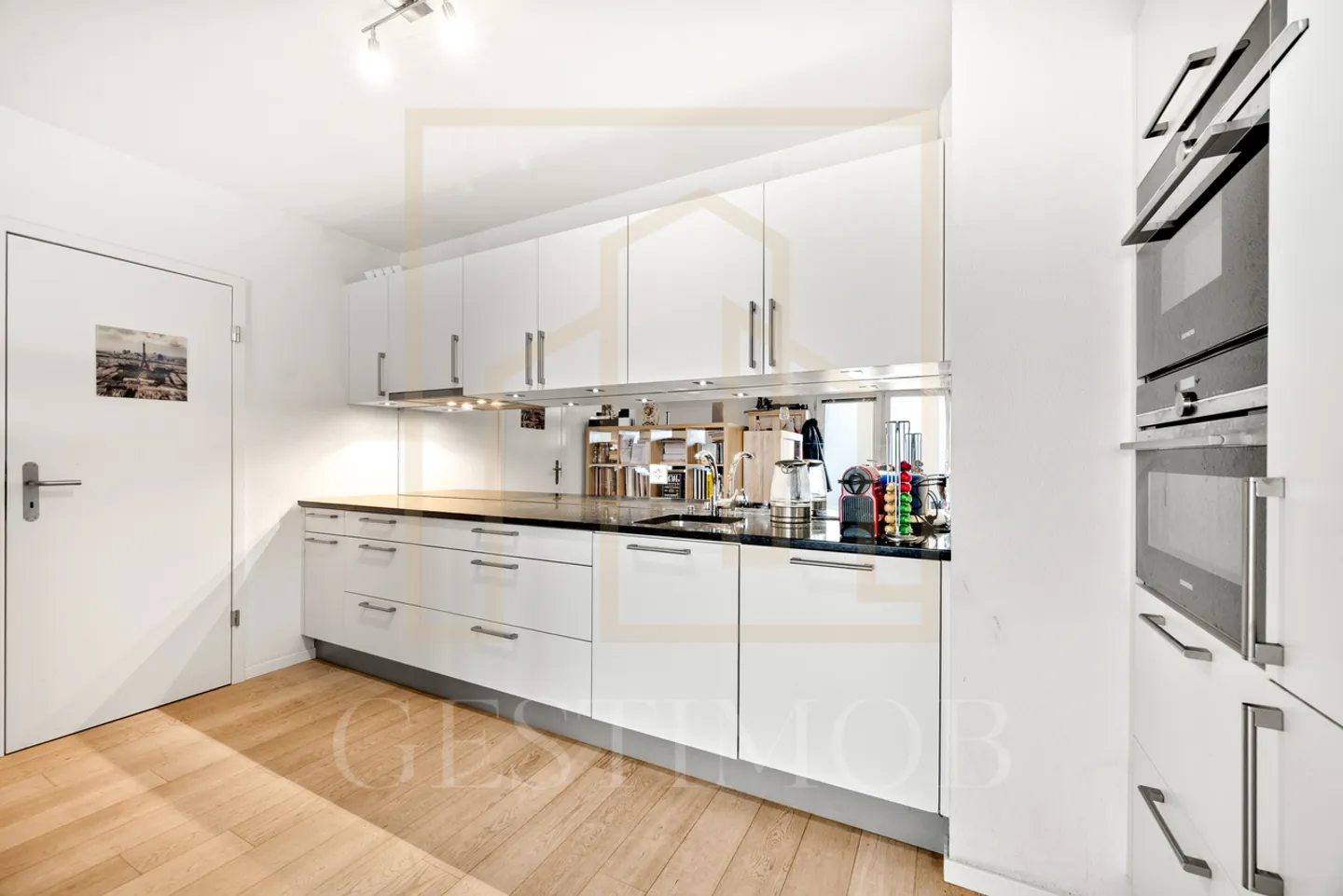 3 FUNKTIONALE ZIMMER MIT GROSSER TERRASSE - BAU 2016 HPE - Foto 4 von 11