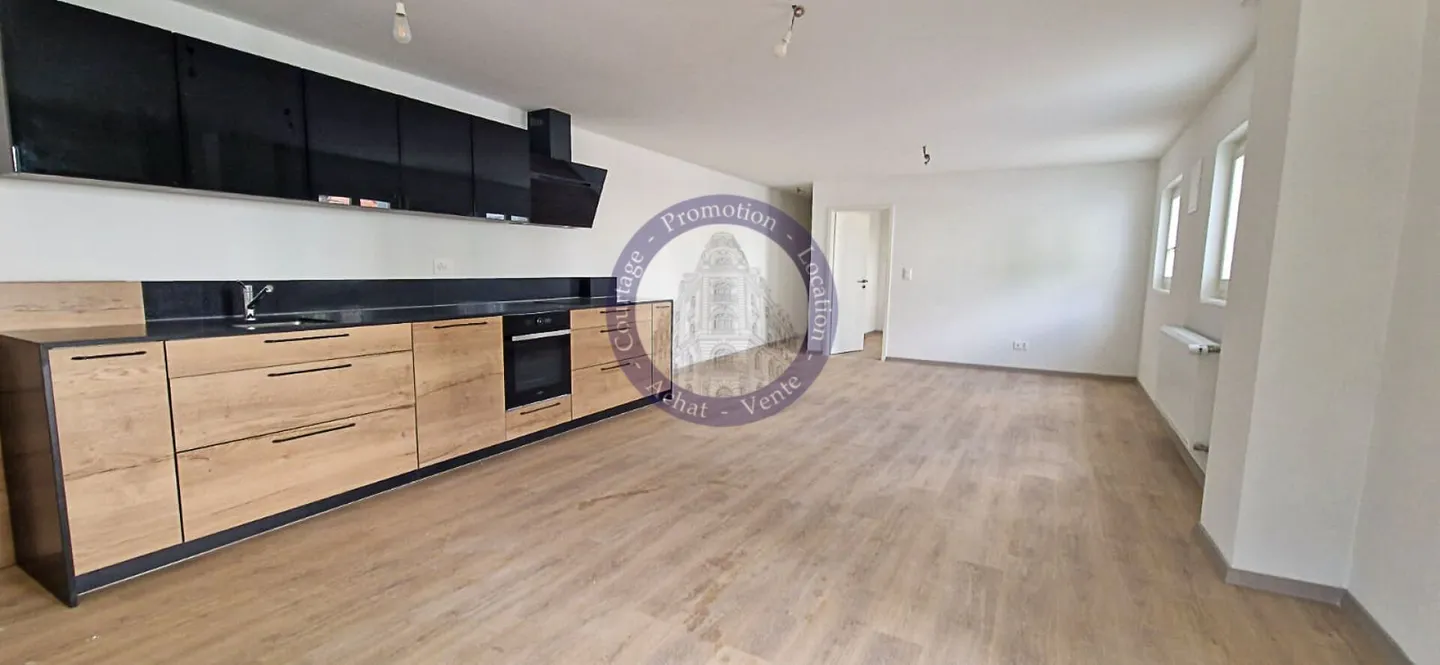 2,5-Zimmer-Wohnung komplett renoviert! - Foto 1 von 4