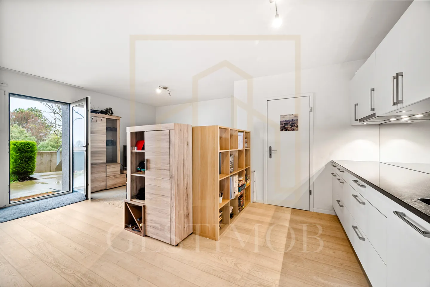 3 FUNKTIONALE ZIMMER MIT GROSSER TERRASSE - BAU 2016 HPE - Foto 5 von 11