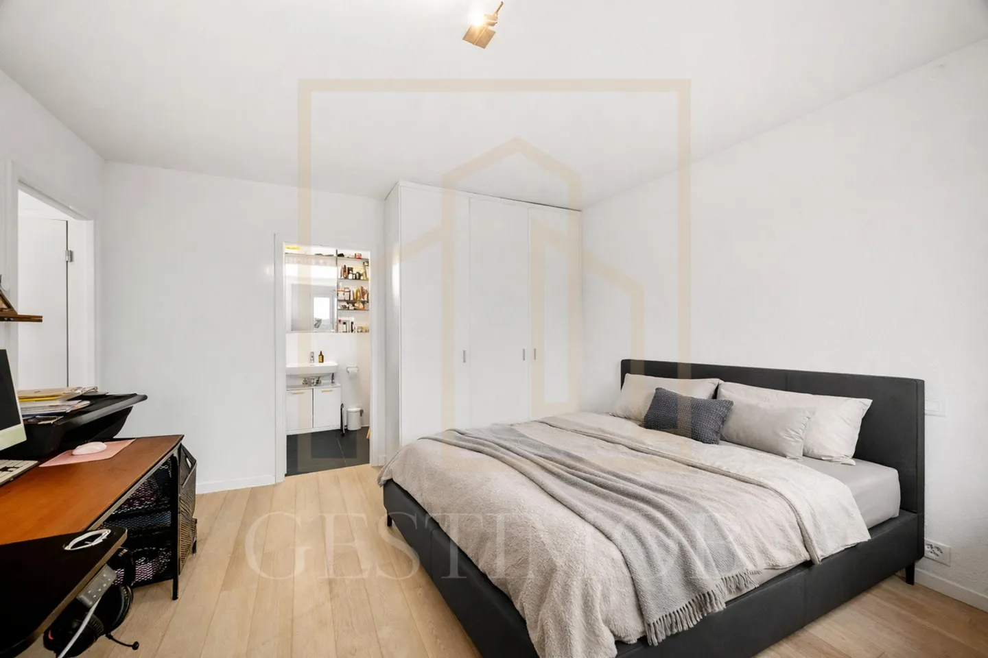 3 FUNKTIONALE ZIMMER MIT GROSSER TERRASSE - BAU 2016 HPE - Foto 7 von 11