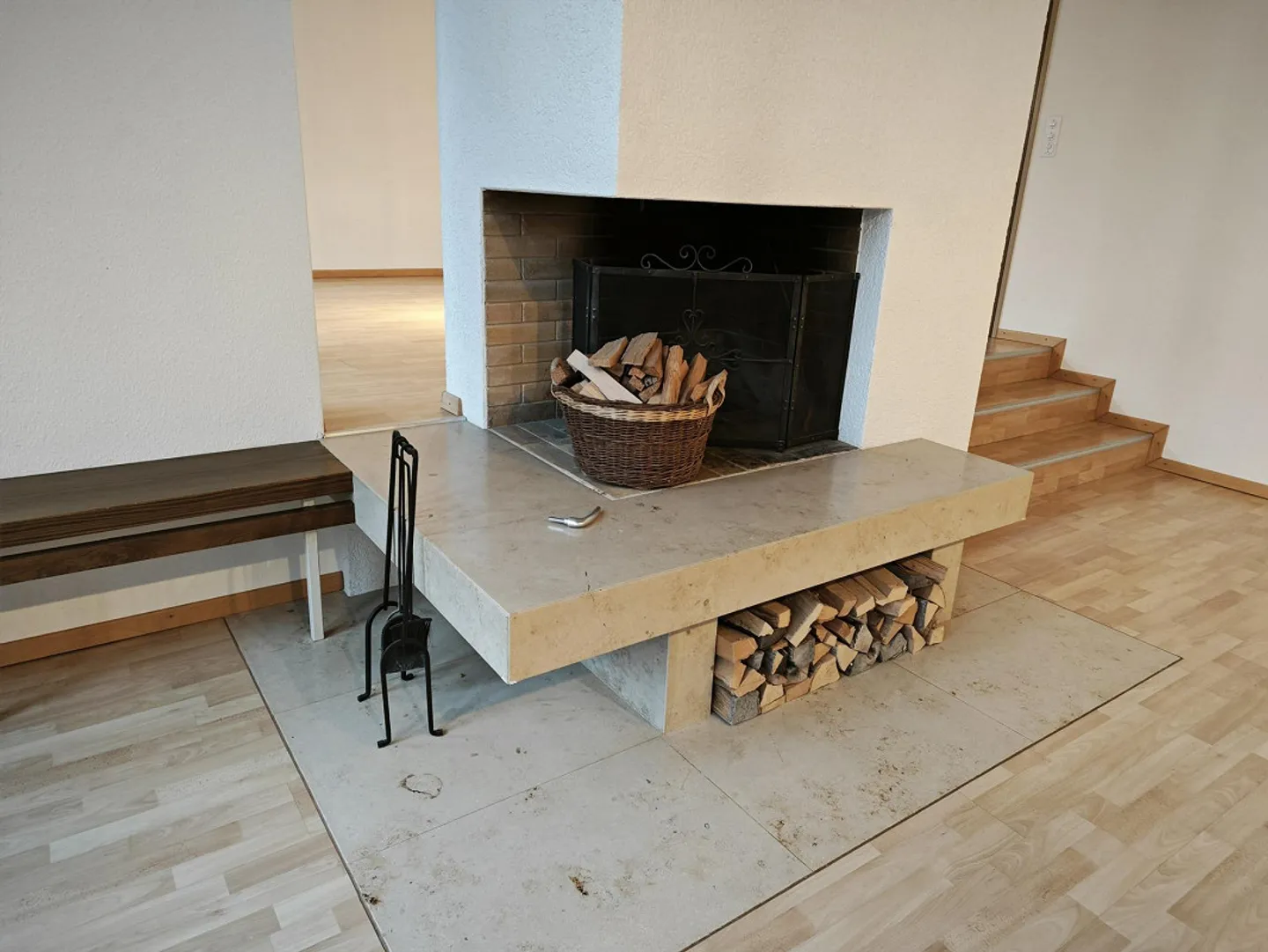 EFH + Craft Room with Lots of Charm, Quiet yet Centrally Located - Photo 5 of 11