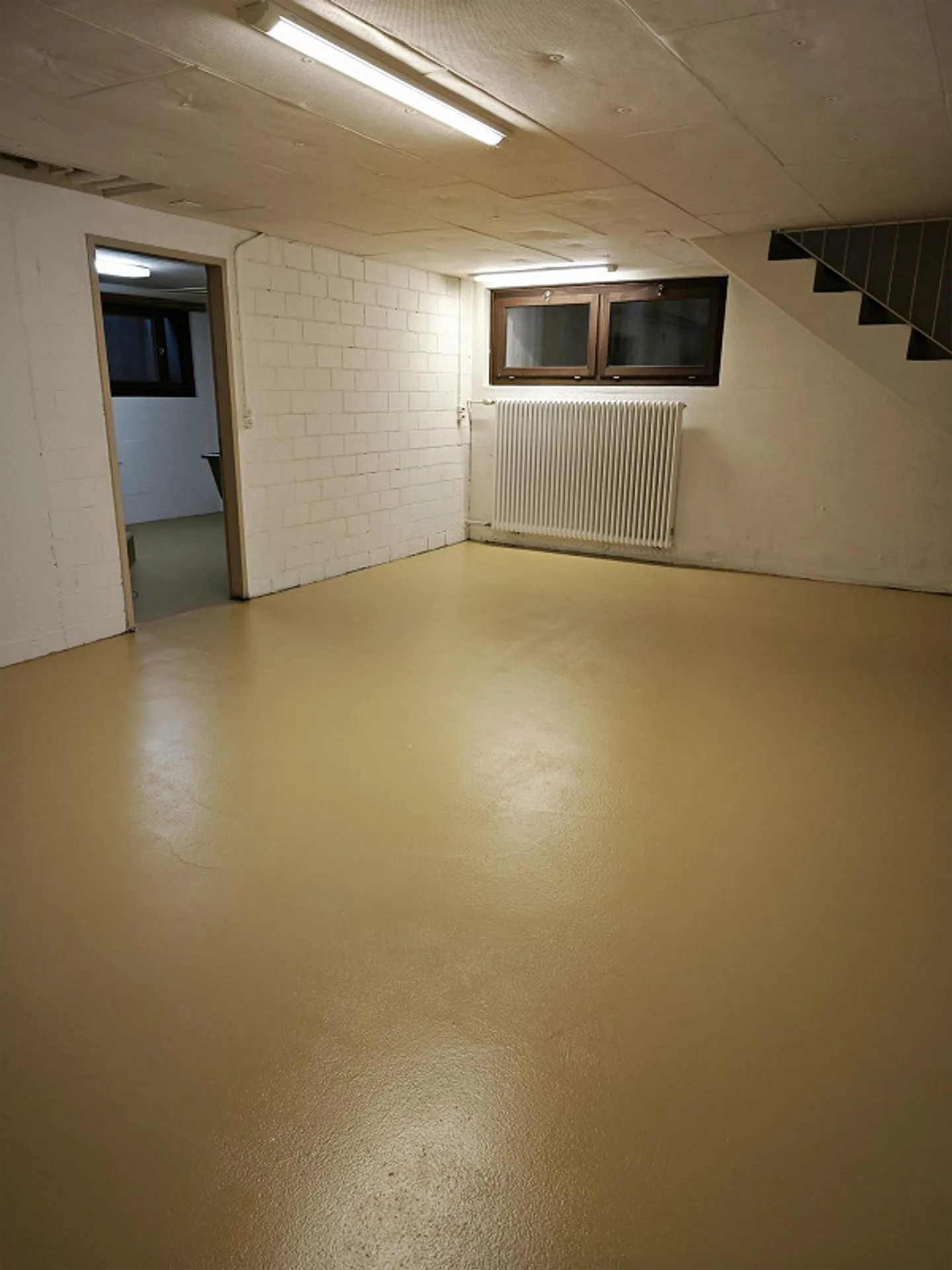 EFH + Craft Room with Lots of Charm, Quiet yet Centrally Located - Photo 10 of 11