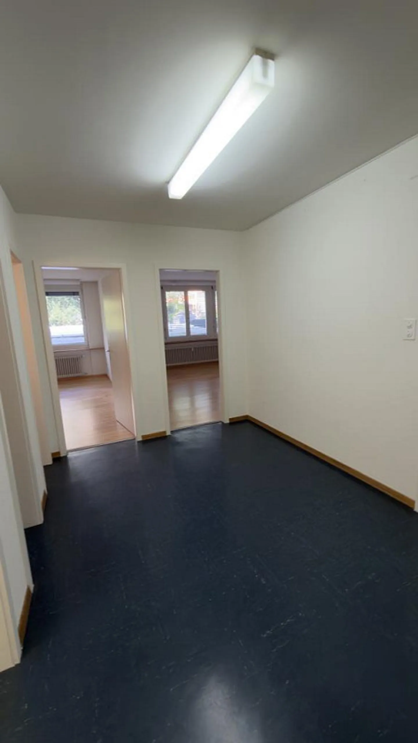 Beautiful office spaces in a central location - Photo 6 of 6