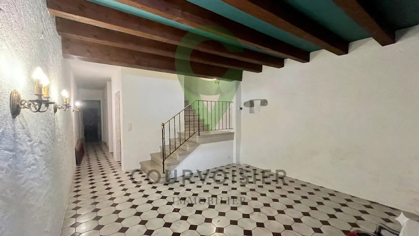 Casa di villaggio a schiera di oltre 200 m2 - Foto 15 di 17