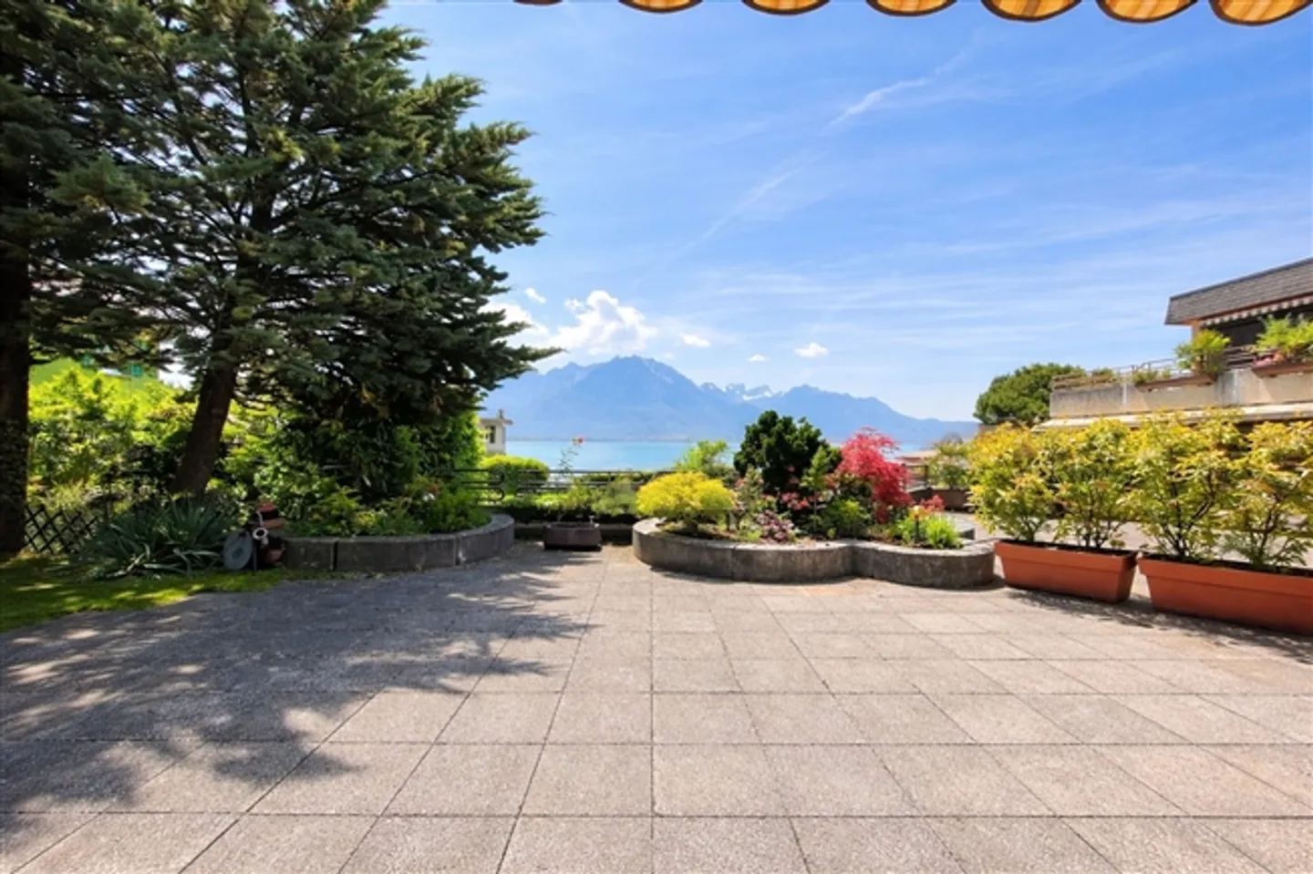 Apartment for Sale, Rue Bonivard (Montreux, Switzerland) - Photo 4 of 7