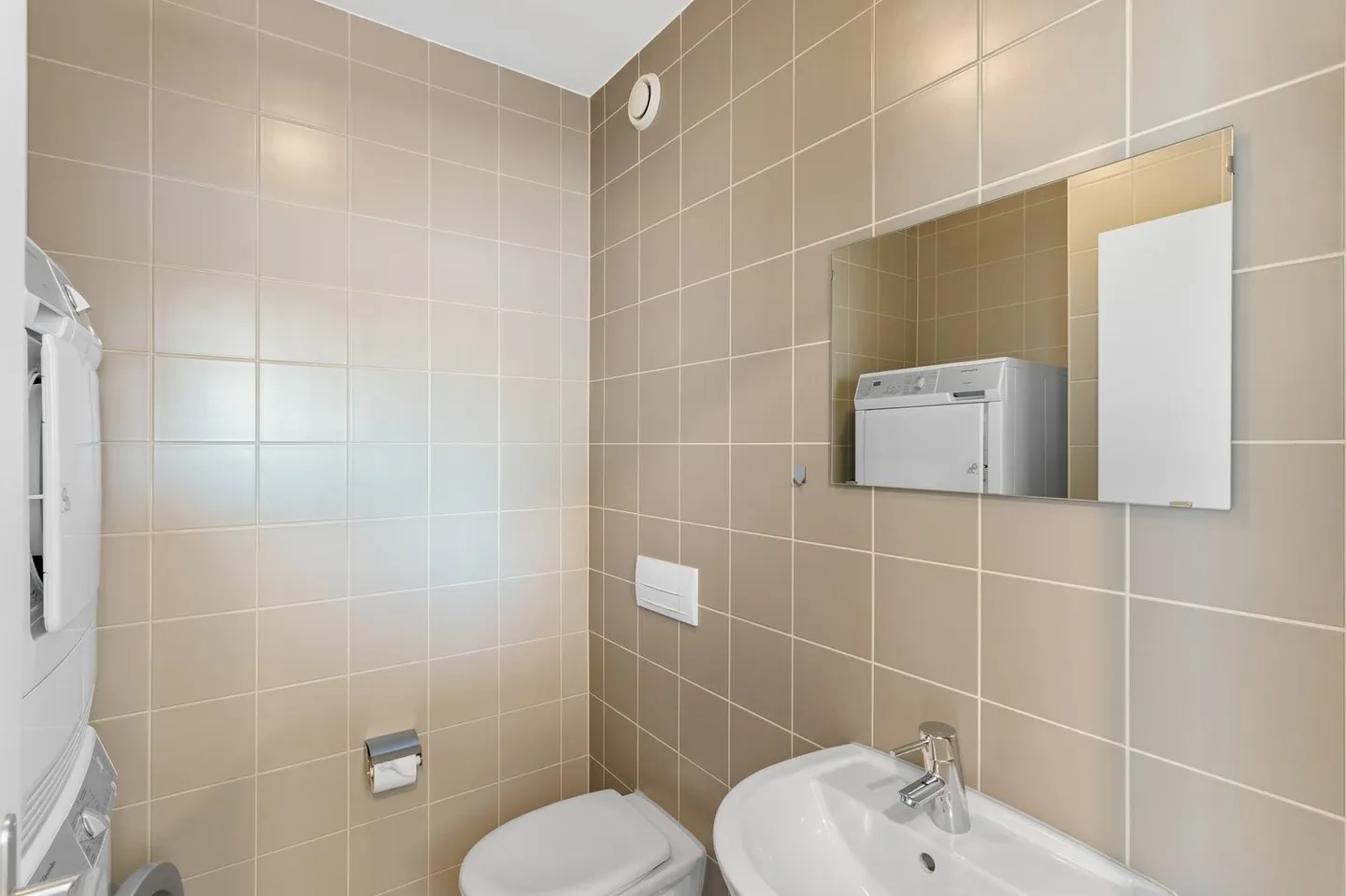Appartamento moderno - Foto 4 di 8