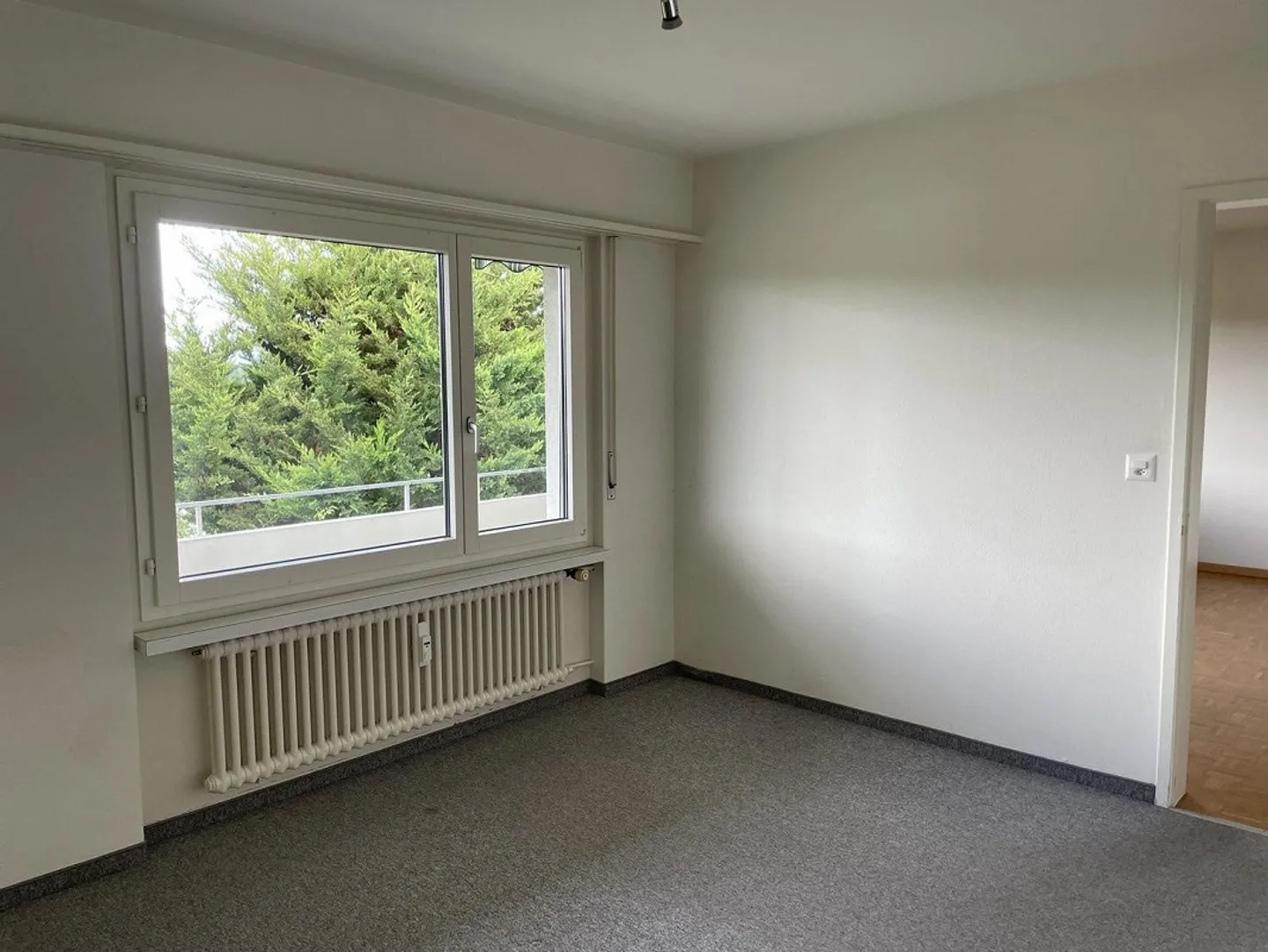 Temporary 2-room apartment on the 1st floor - Photo 7 of 8