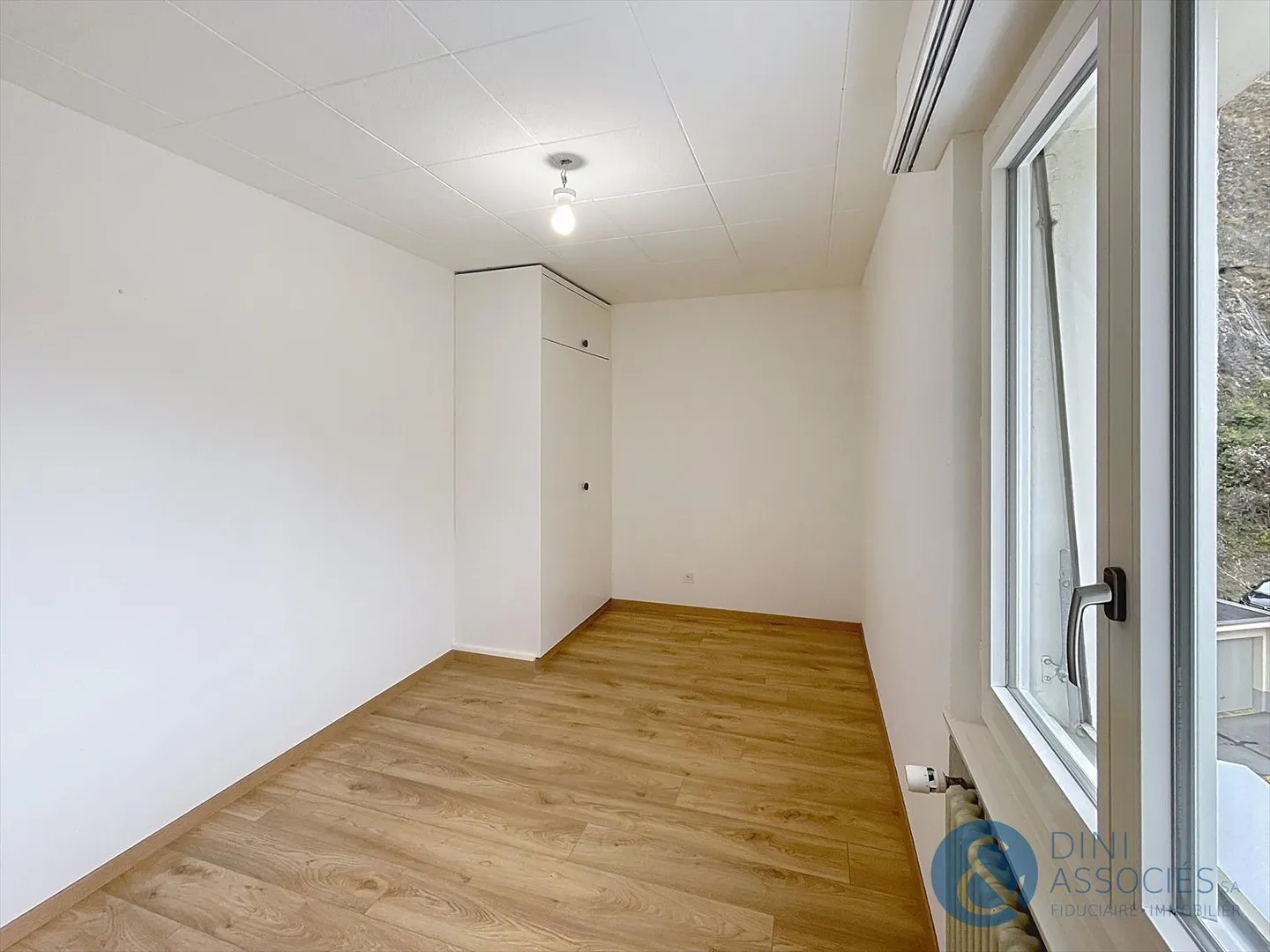 3.5 Room Apartment - Photo 8 of 9