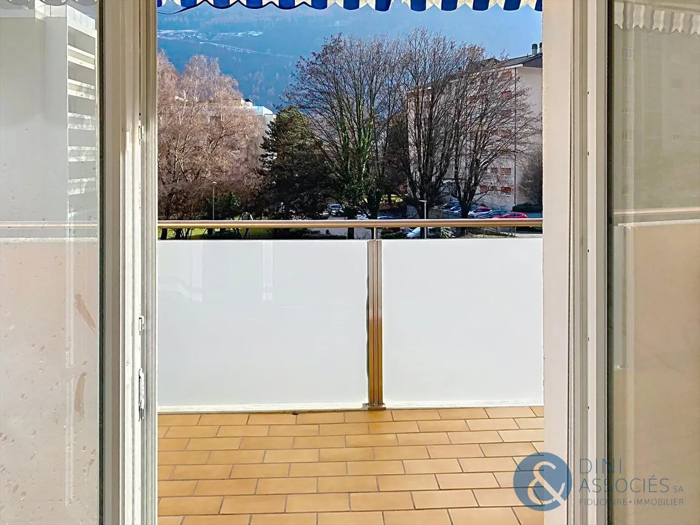 3.5 Room Apartment - Photo 9 of 9