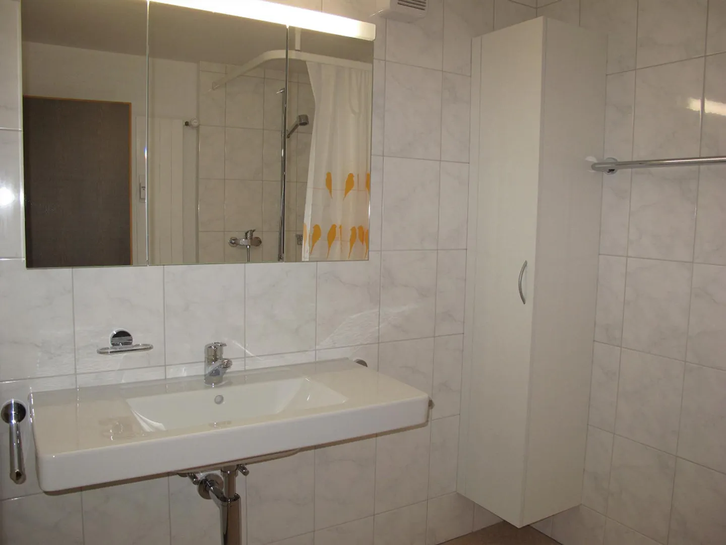 Affascinante casa a 3 famiglie a Trin-Dorf – Vivere, affittare e vacanze - Foto 15 di 17