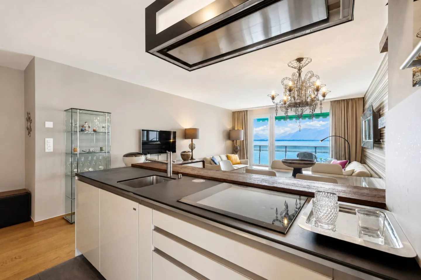 SCHÖNE WOHNUNG IN DER NÄHE ALLER ANNEHMLICHKEITEN. - Foto 4 von 12
