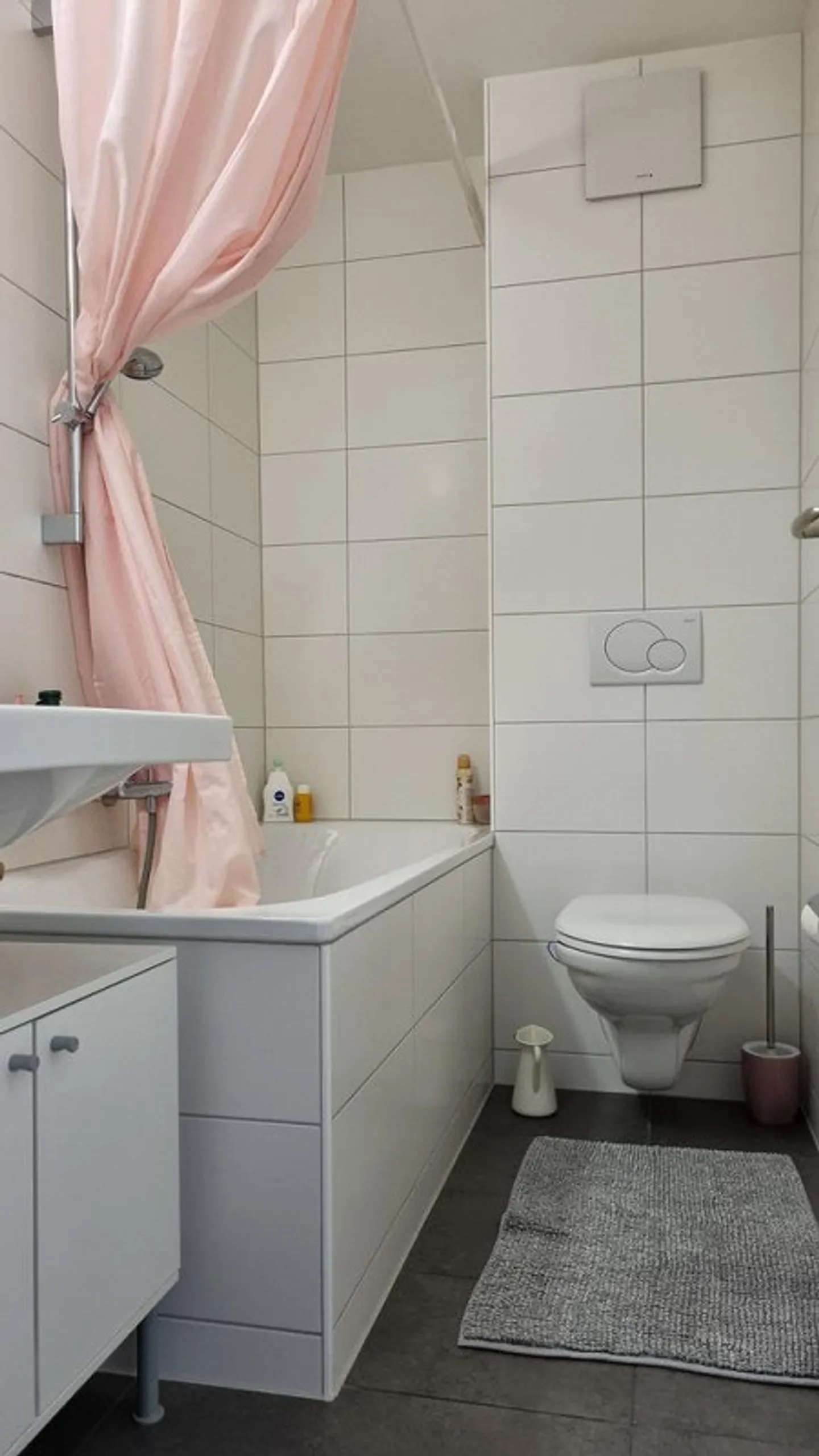 Charming 2-room apartment with balcony - Photo 7 of 12