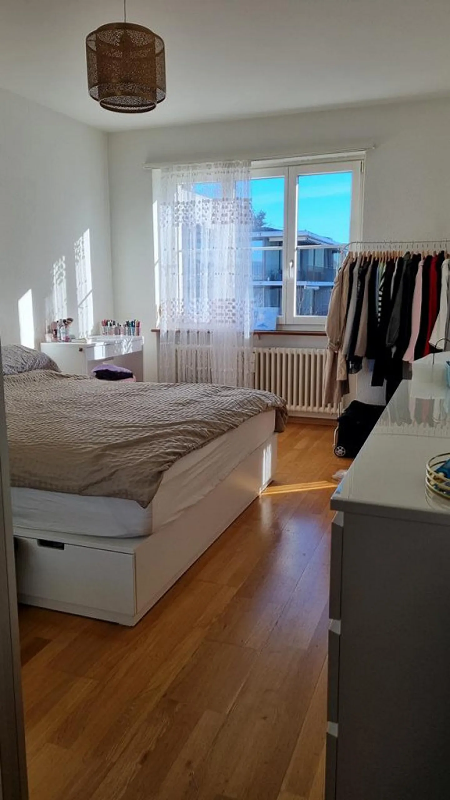 Charming 2-room apartment with balcony - Photo 10 of 12