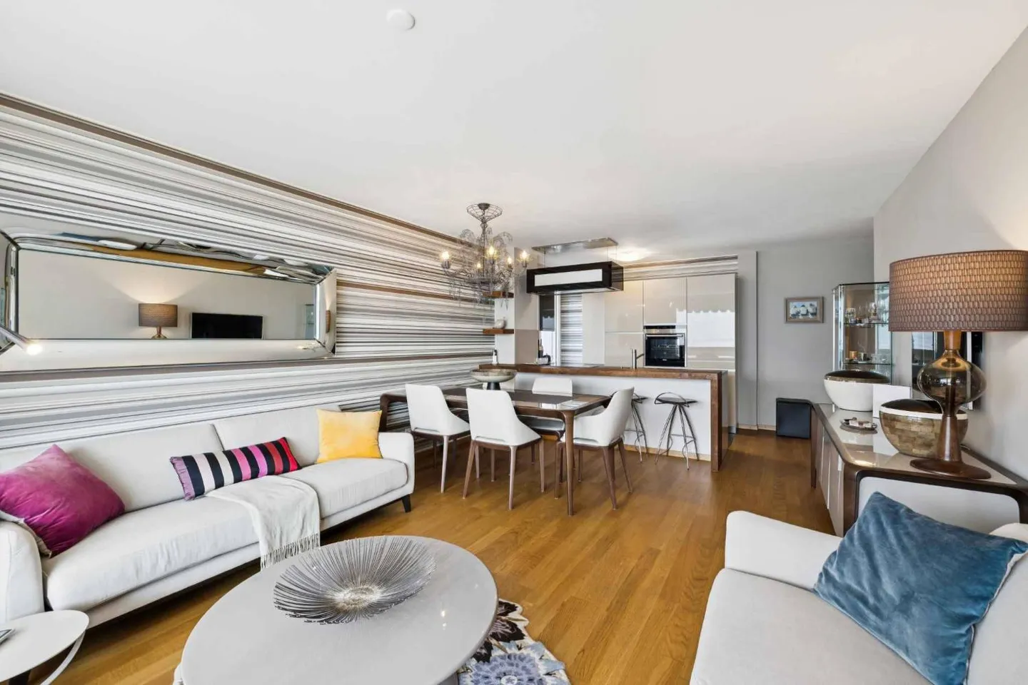 SCHÖNE WOHNUNG IN DER NÄHE ALLER ANNEHMLICHKEITEN. - Foto 10 von 12