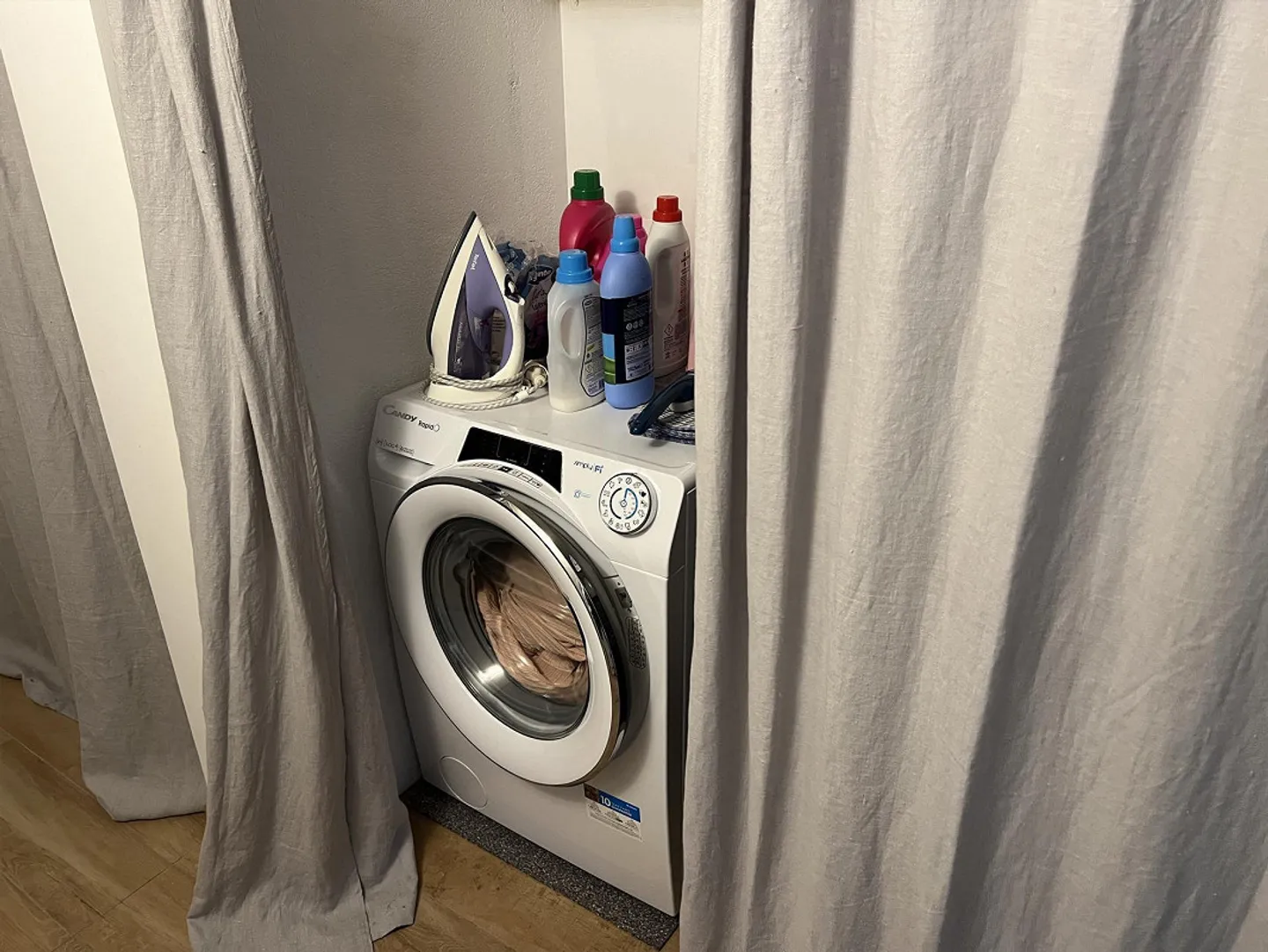 Central Location in Riva San Vitale with Lake View, Penthouse in Perfect Condition - Photo 21 of 29