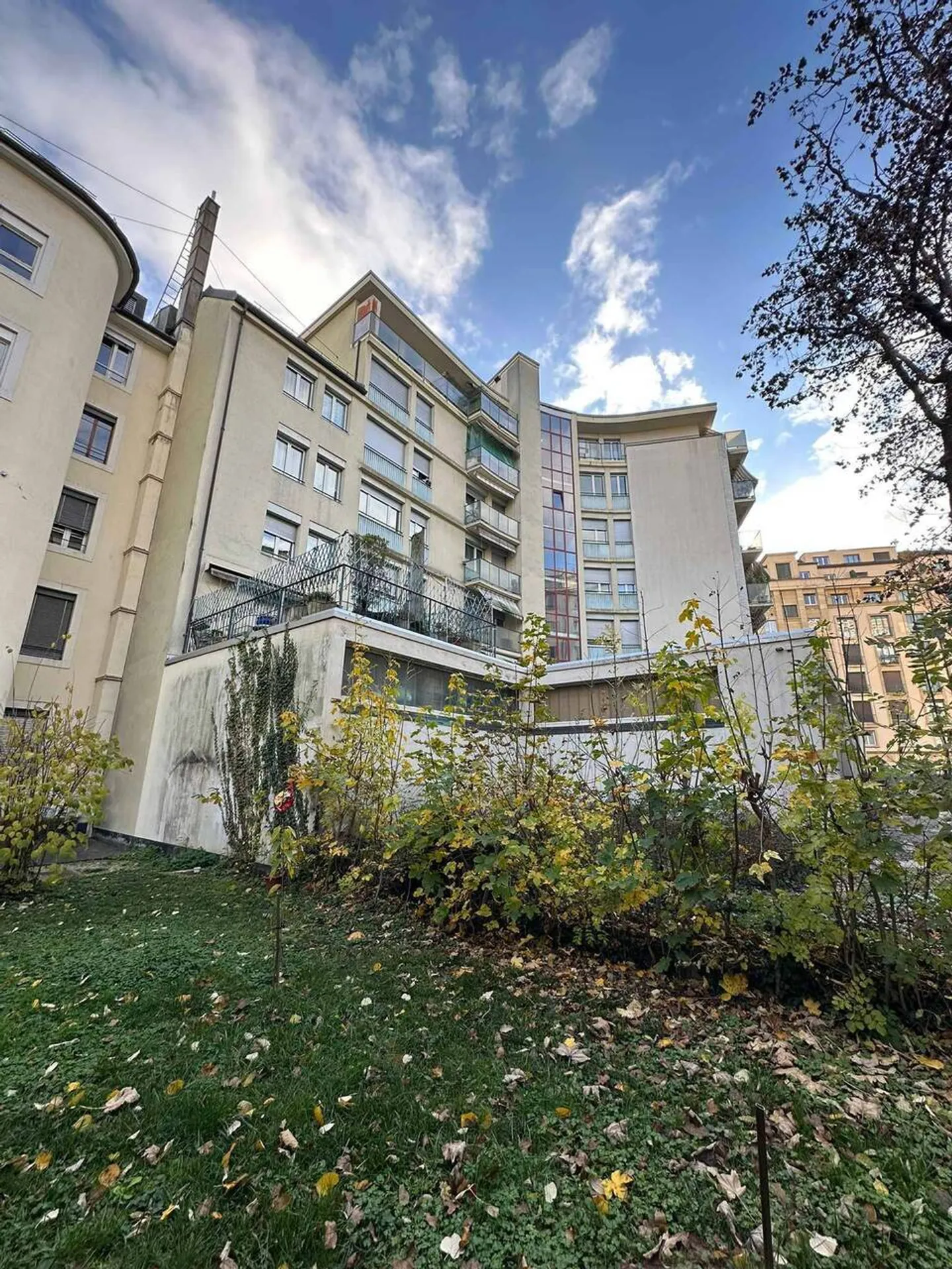 Immobile residenziale d'investimento - Foto 3 di 9