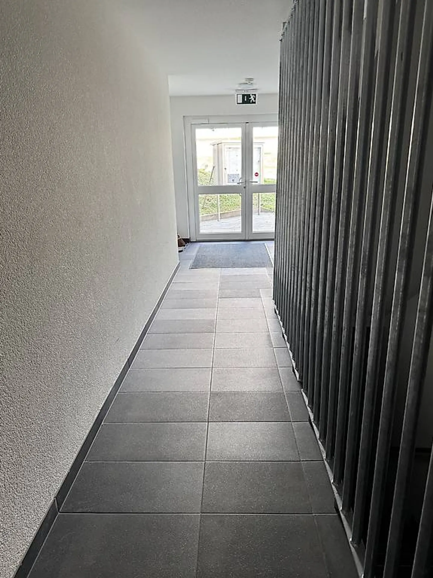 Appartement terrasse 4.5 pièces - Photo 5 sur 9