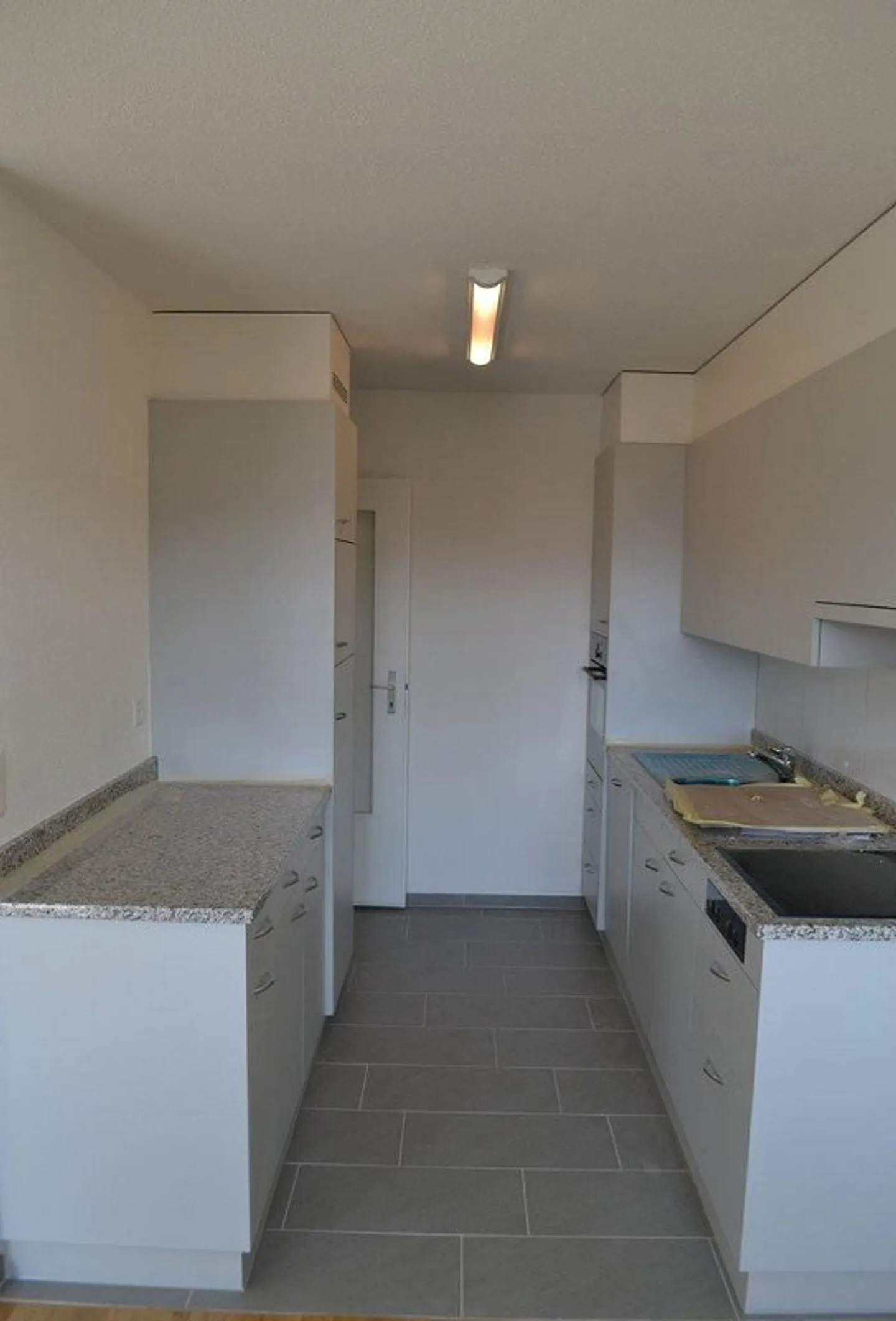 Appartement 3.5 pièces dans un emplacement idyllique au cœur de Geroldswil - Photo 2 sur 9