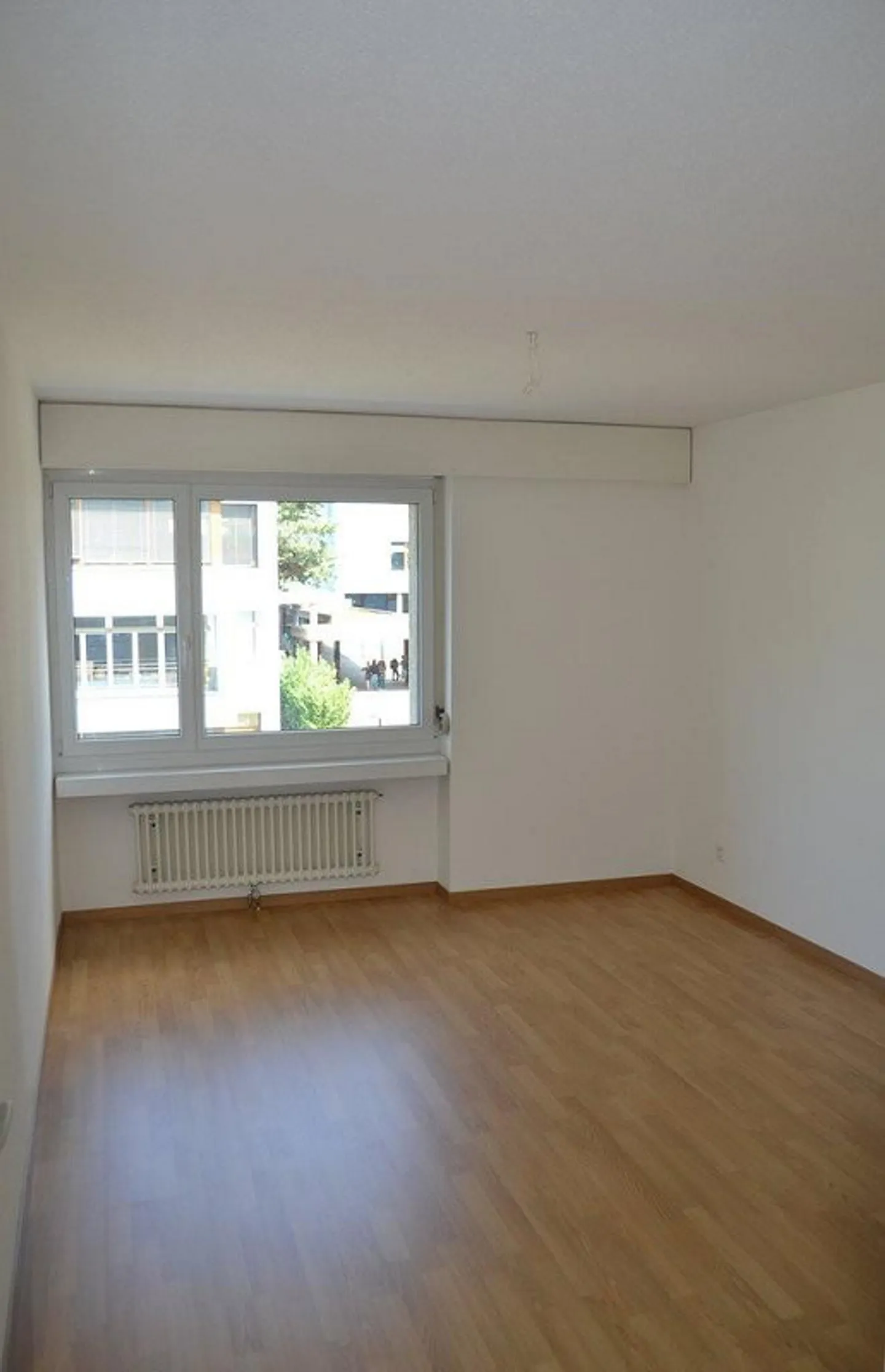 Appartement 3.5 pièces dans un emplacement idyllique au cœur de Geroldswil - Photo 7 sur 9
