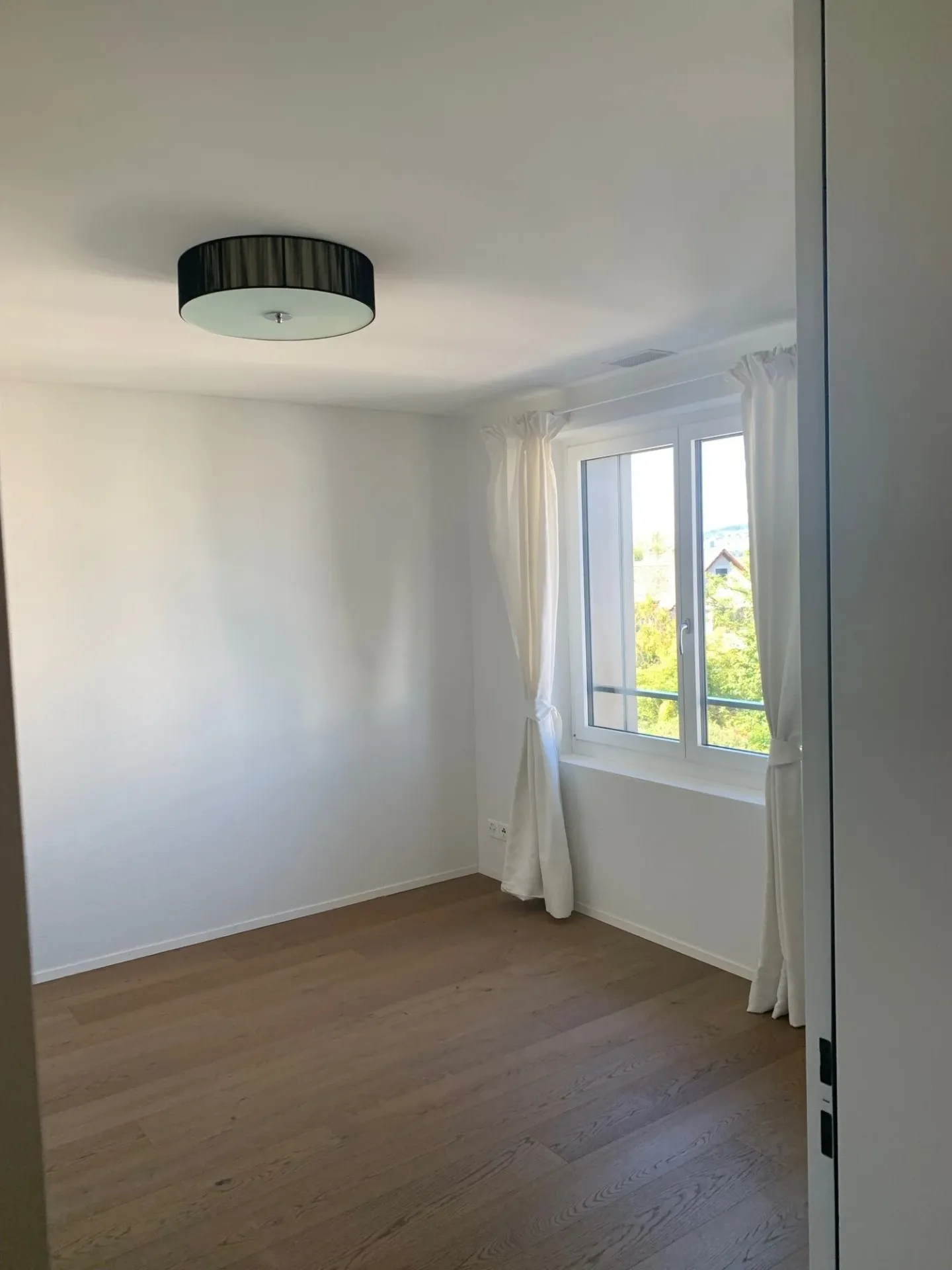 Moderne Wohnung an zentraler Lage - nur wenige Schritte vom See entfernt - Photo 5 of 11