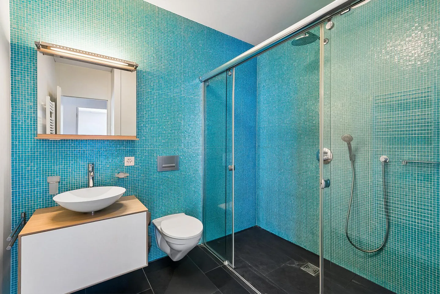 Wunderschöne Wohnung am Fluss - Foto 7 von 8