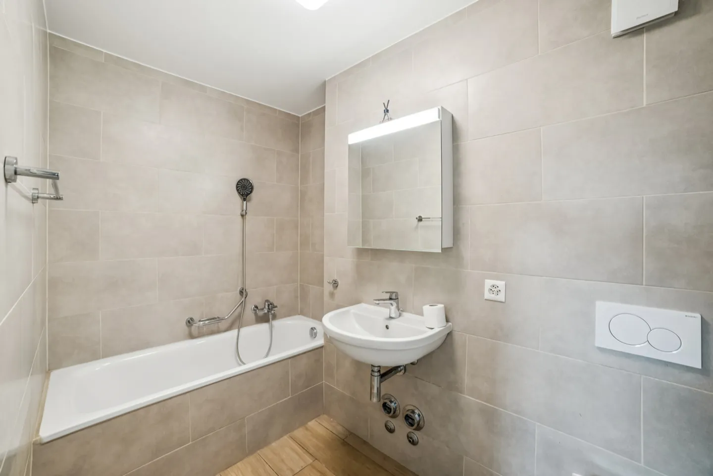 Schöne 4,5-Zimmer-Wohnung + Mezzanine - Foto 10 von 13