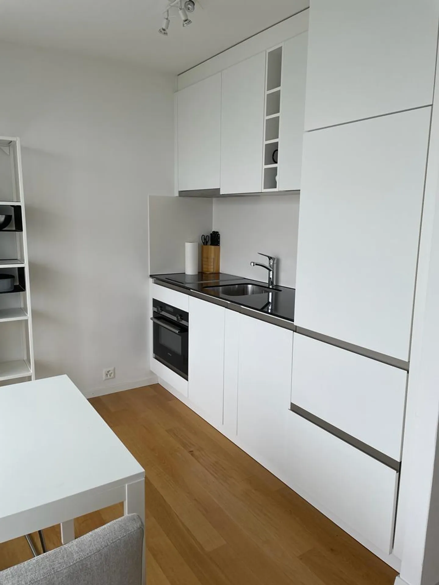 Appartamento moderno 1.5 locali - Foto 2 di 6