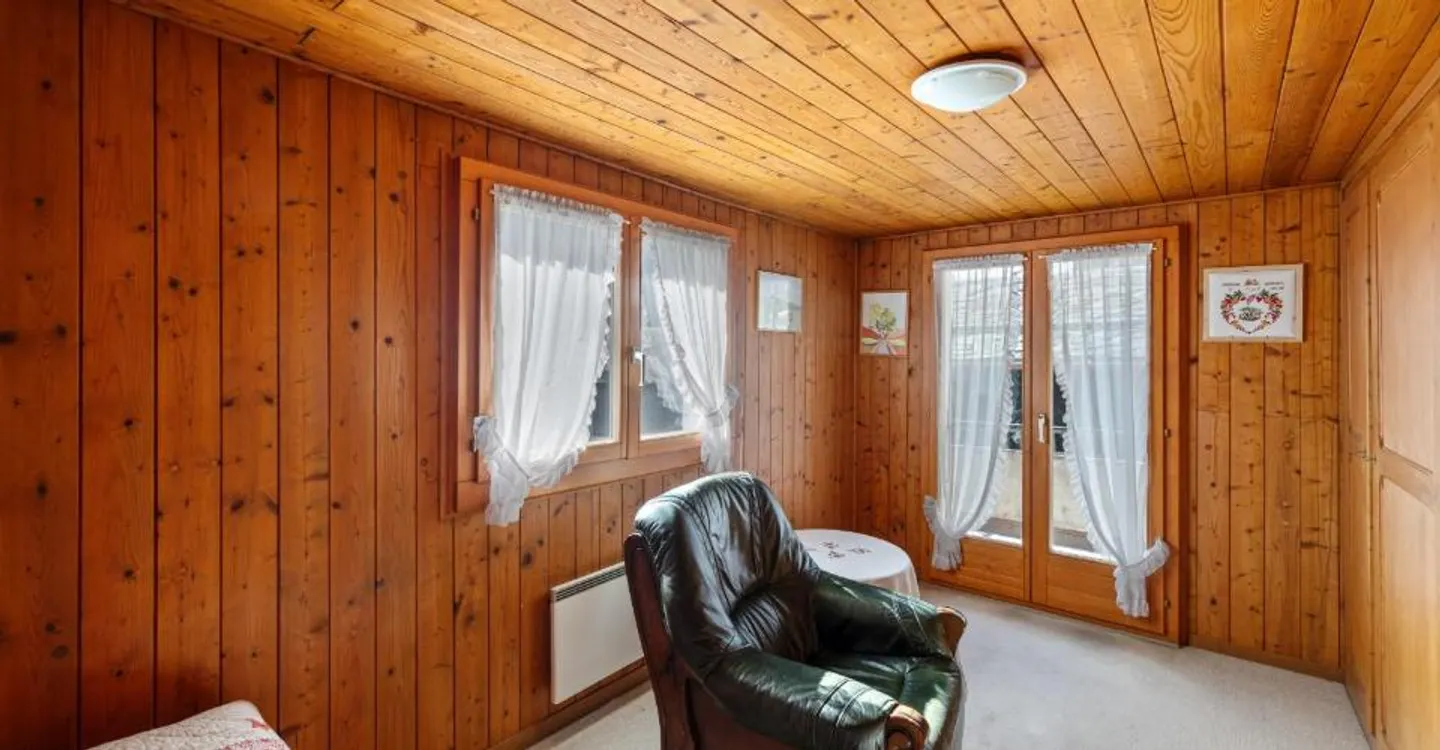 Dorfhaus mit Garten, Le Bioley - Foto 6 von 10