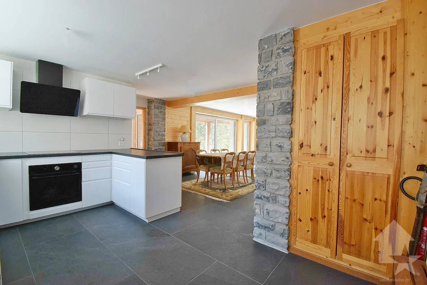 Magnifico lotto di 3 appartamenti completamente ristrutturati - Foto 10 di 13