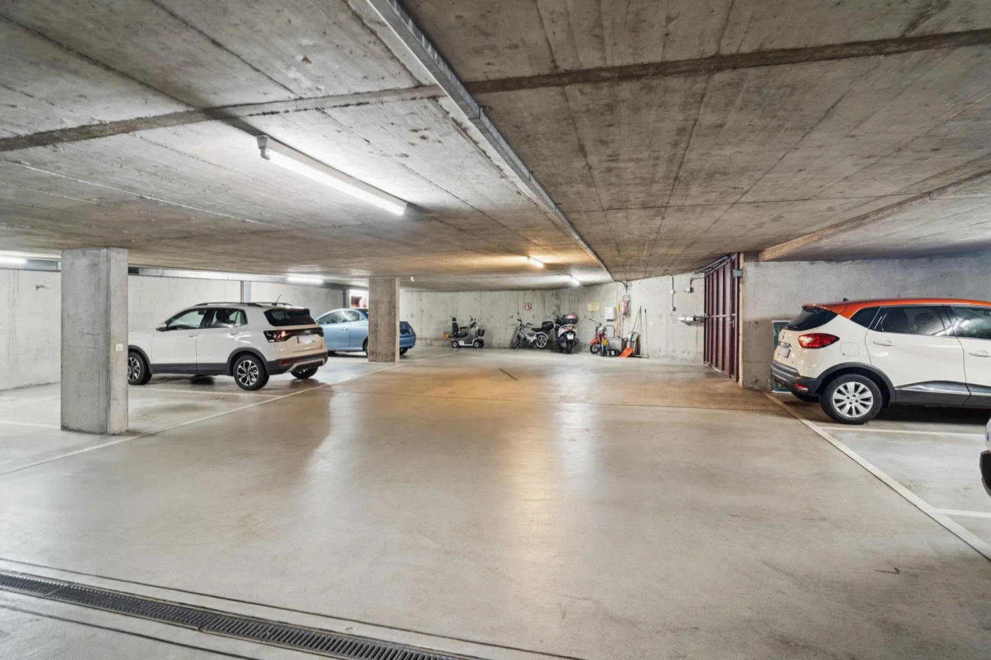 Tolle Dachwohnung  - Ausbauen nach eigenen Wünschen - Foto 10 von 11