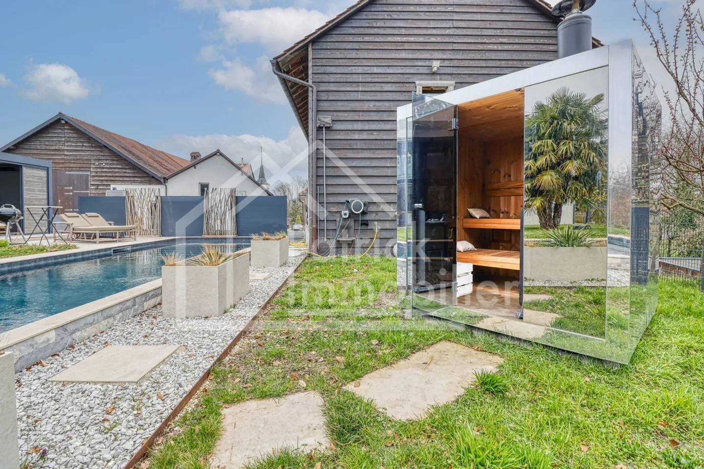 Single house for sale - Photo 3 of 13