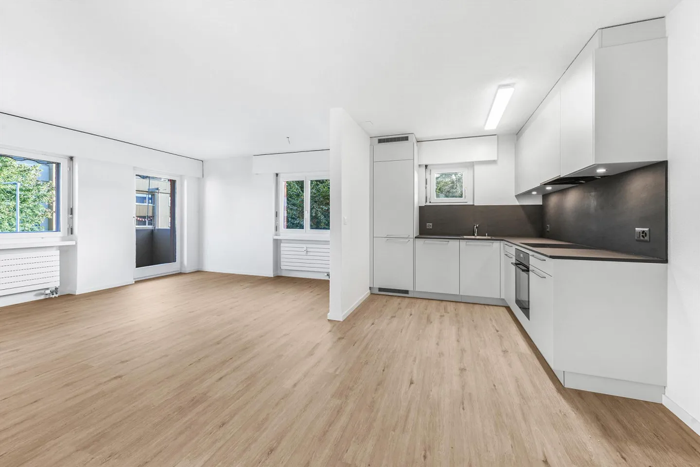 3.5 Zimmerwohnung an ruhiger Lage zu vermieten! - Foto 1 von 10