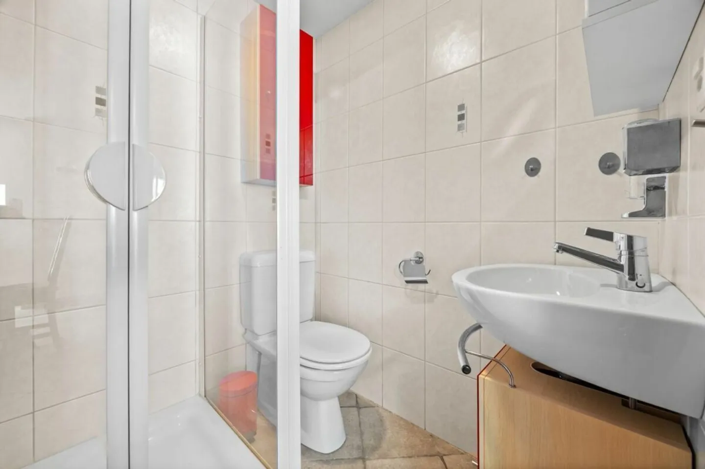 Chalet avec 4.5 pièces - Photo 8 sur 23