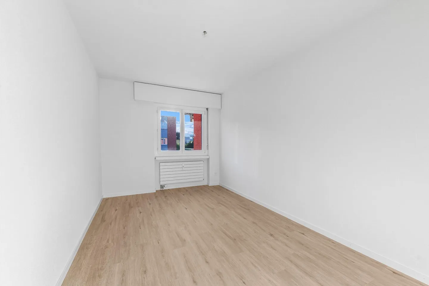 3.5 Zimmerwohnung an ruhiger Lage zu vermieten! - Foto 7 von 10