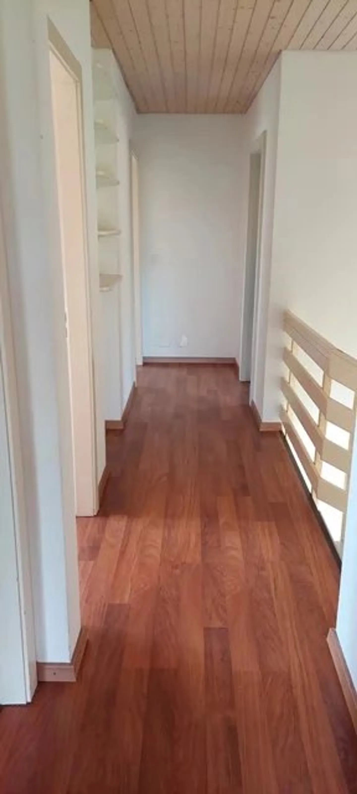 6-room triplex villa with terrace and garden - Photo 5 of 13