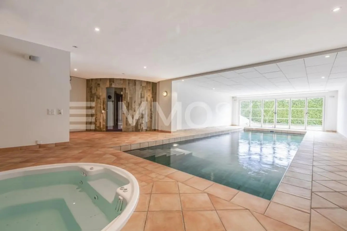 Extraordinary 12-Room House in the Heart of Mont-sur-Rolle - Photo 4 of 5