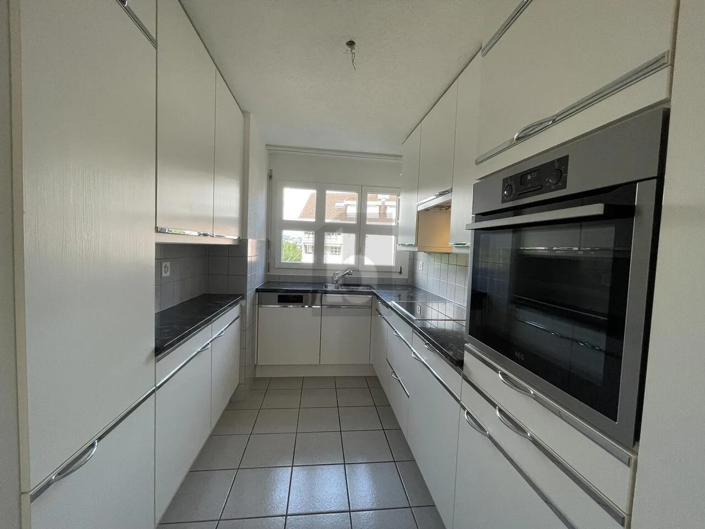 FAMILIENFREUNDLICH MIT GROSSEM BALKON - Foto 5 von 6