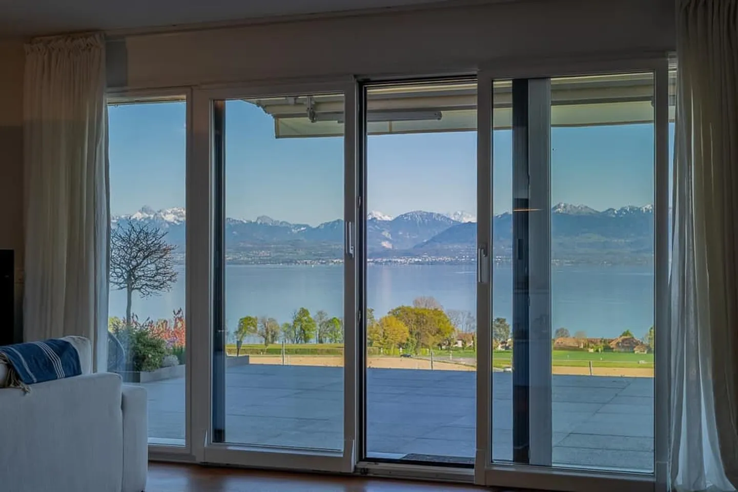 Bursinel - appartamento di 3,5 locali con vista panoramica sul lago e le Alpi - Foto 5 di 10