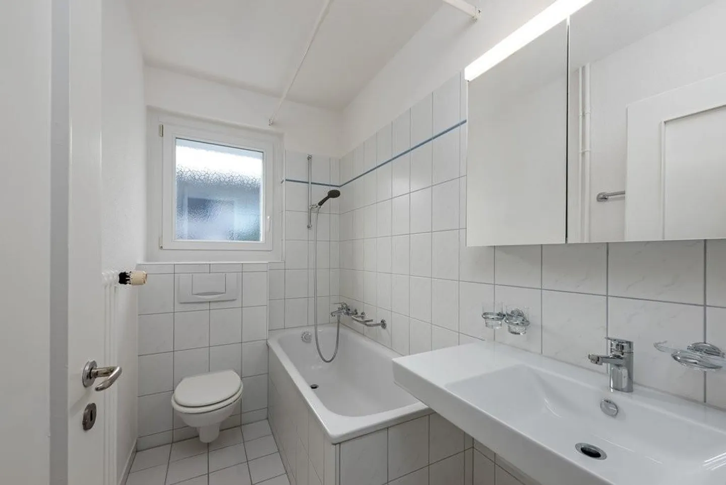 Idyllische Wohnung mit Garten - Foto 3 von 9