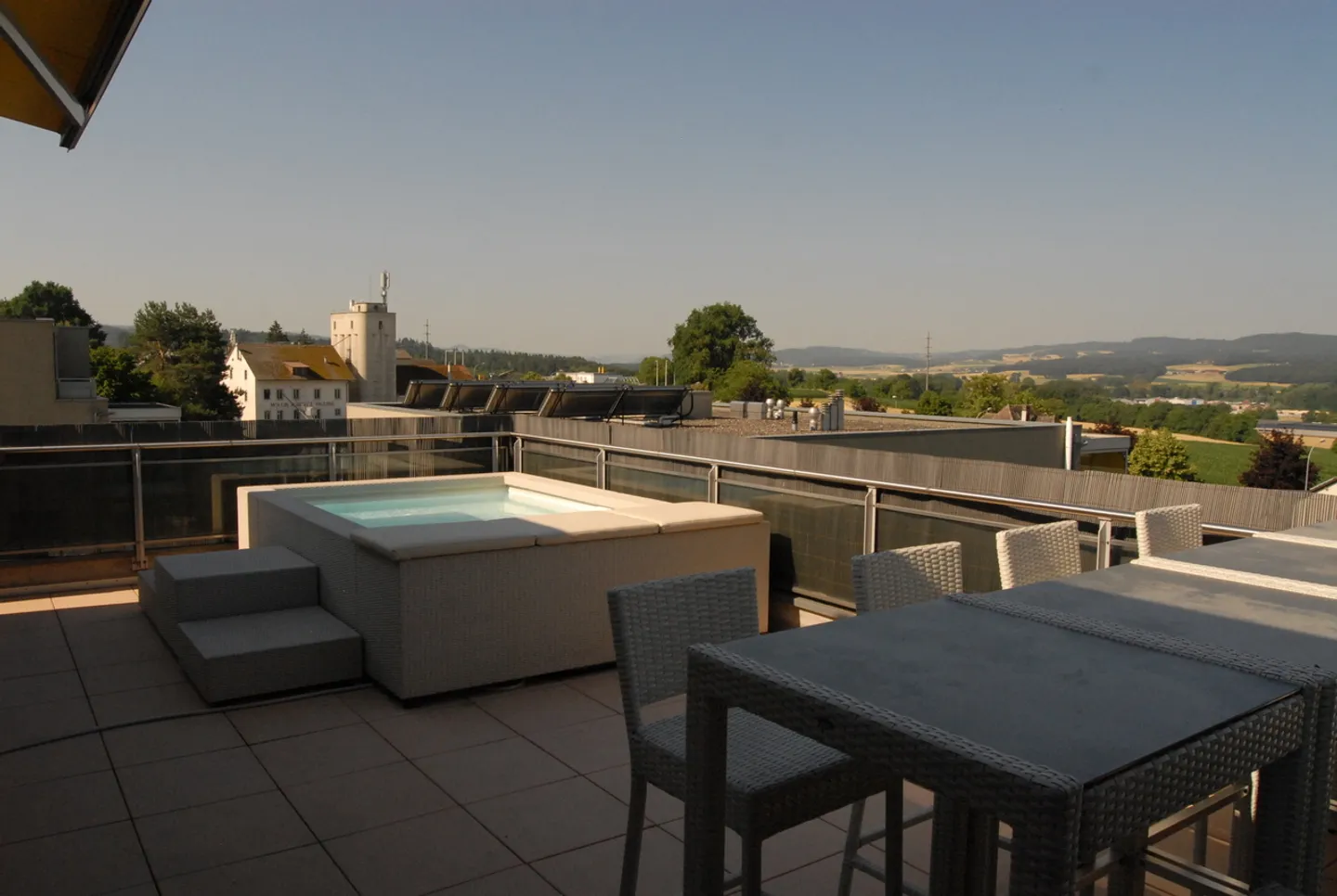 For sale in Payerne, magnificent penthouse of 7 rooms of 194 m2 with 2 terraces - Photo 2 of 32